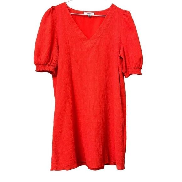 BB Dakota Dresses & Skirts - BB Dakota Steve Madden Puff Sleeve Field Of Gold Textured Shift Dress Red Medium